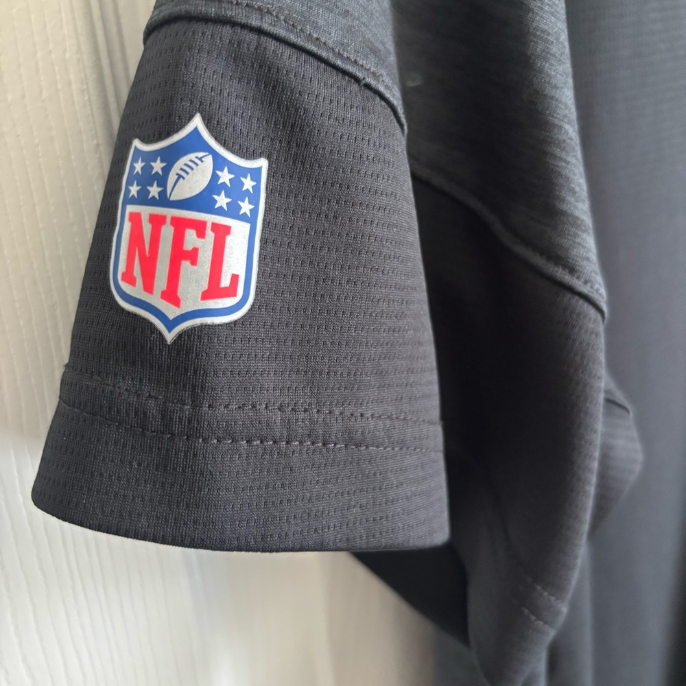 NFL Dri-Fit Black/gray/Red Mens Nike Short Sleeve Tee On field Apparel‎ Size L - Picture 8 of 12